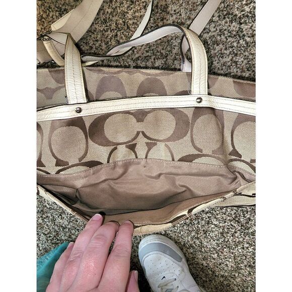 Coach | Signature Tote Bag No A1076-F13803 - Picture 7 of 9